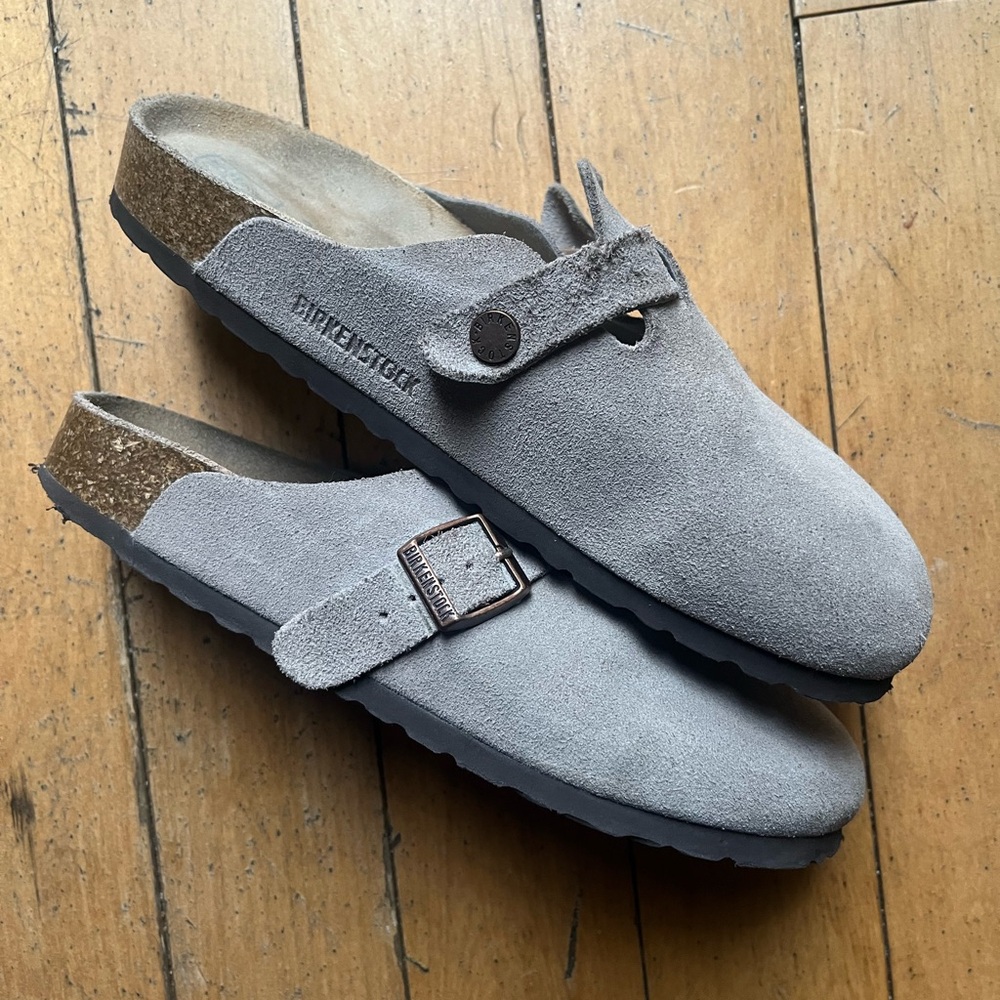 Birkenstock Gray Suede Boston clogs size 39